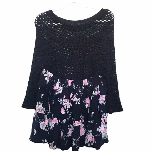 Entro Crochet Floral Tiered Boho Top Size Large - Picture 2 of 6